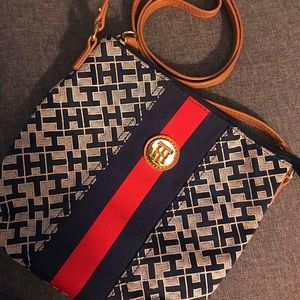 Tommy Hilfiger purse